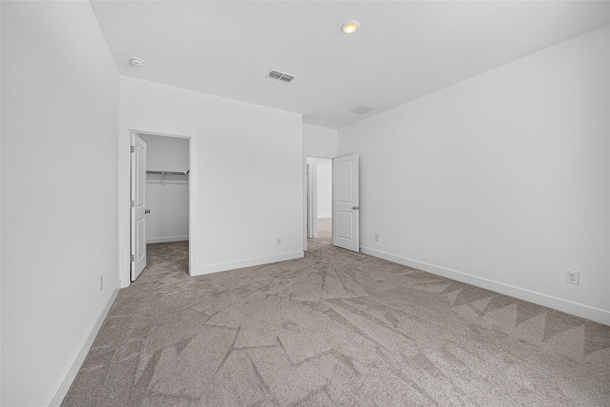 8926 Darlington Cove Court