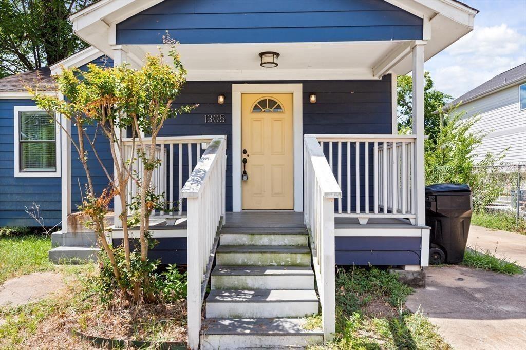 1305 Idylwild Street
