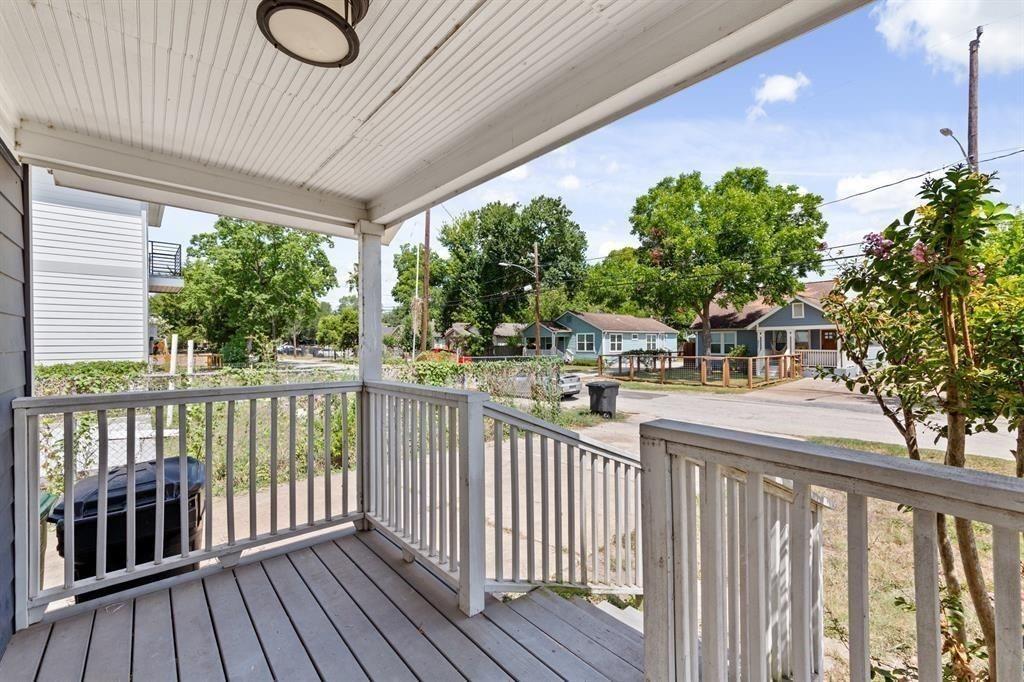 1305 Idylwild Street