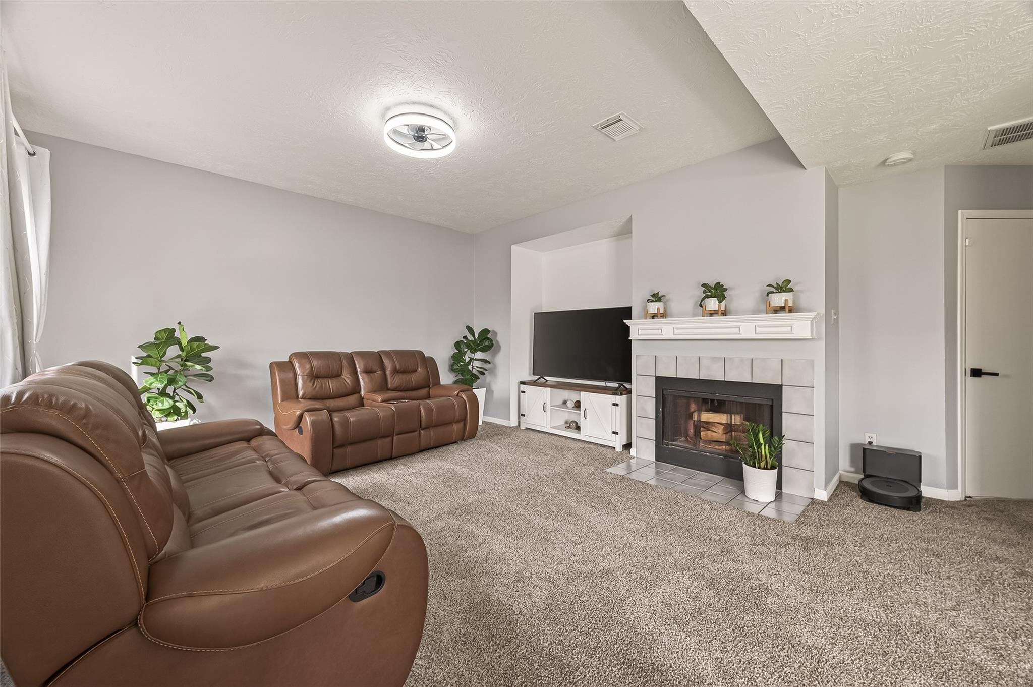 579 Rivergrove Drive