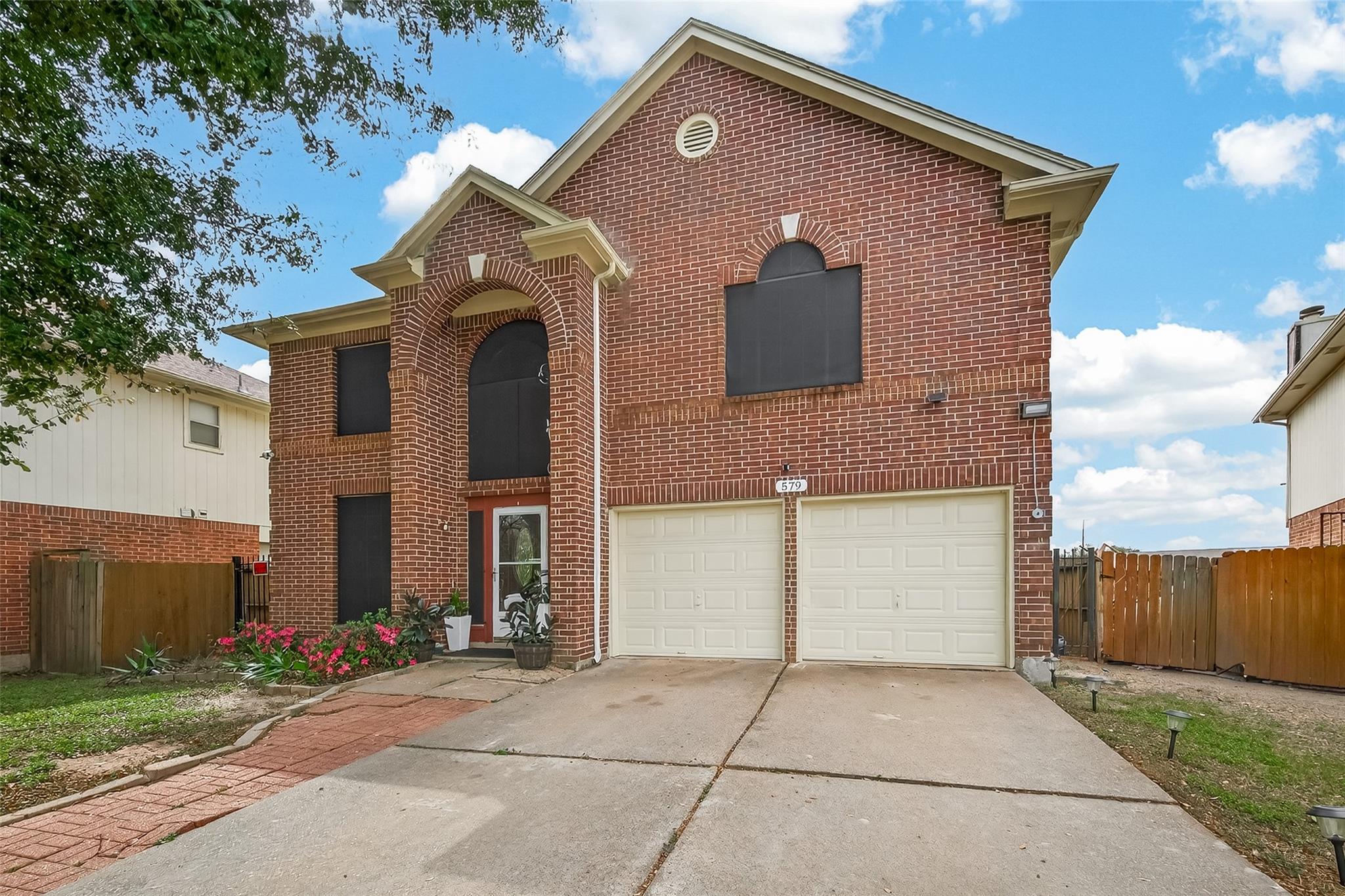 579 Rivergrove Drive