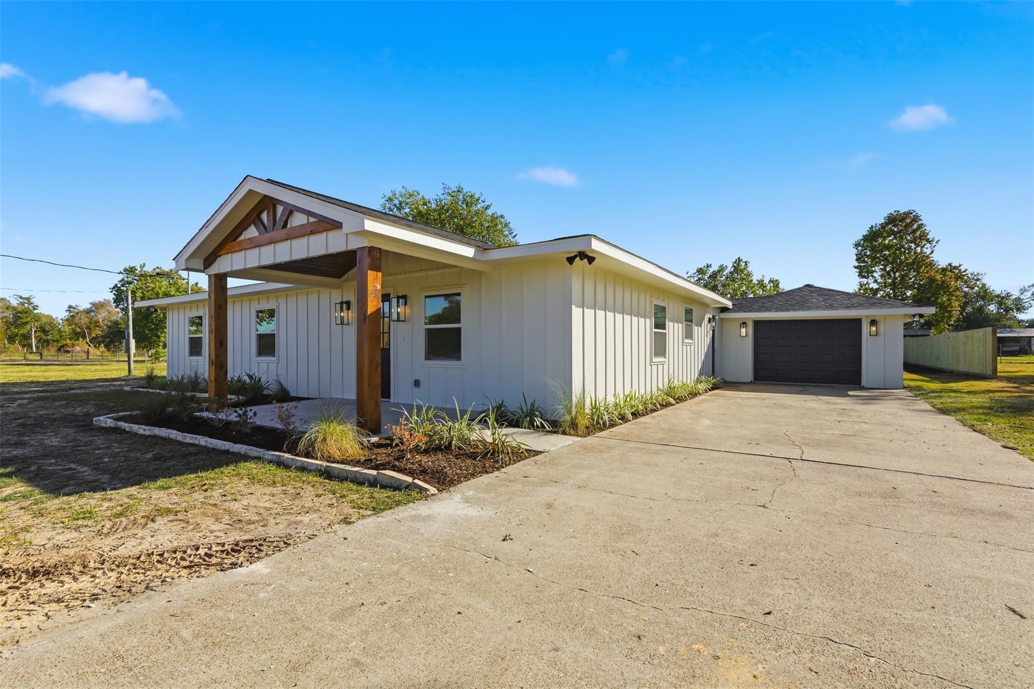 10036 Tri City Beach Road