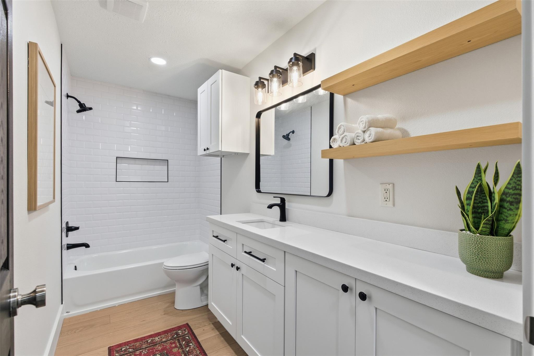 10036 Tri City Beach Road