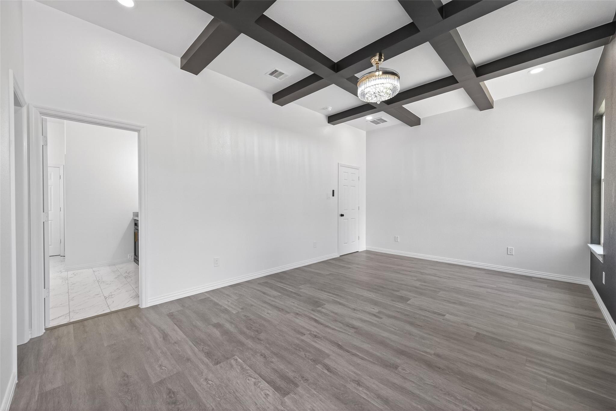 1014 Exotic Pine Drive