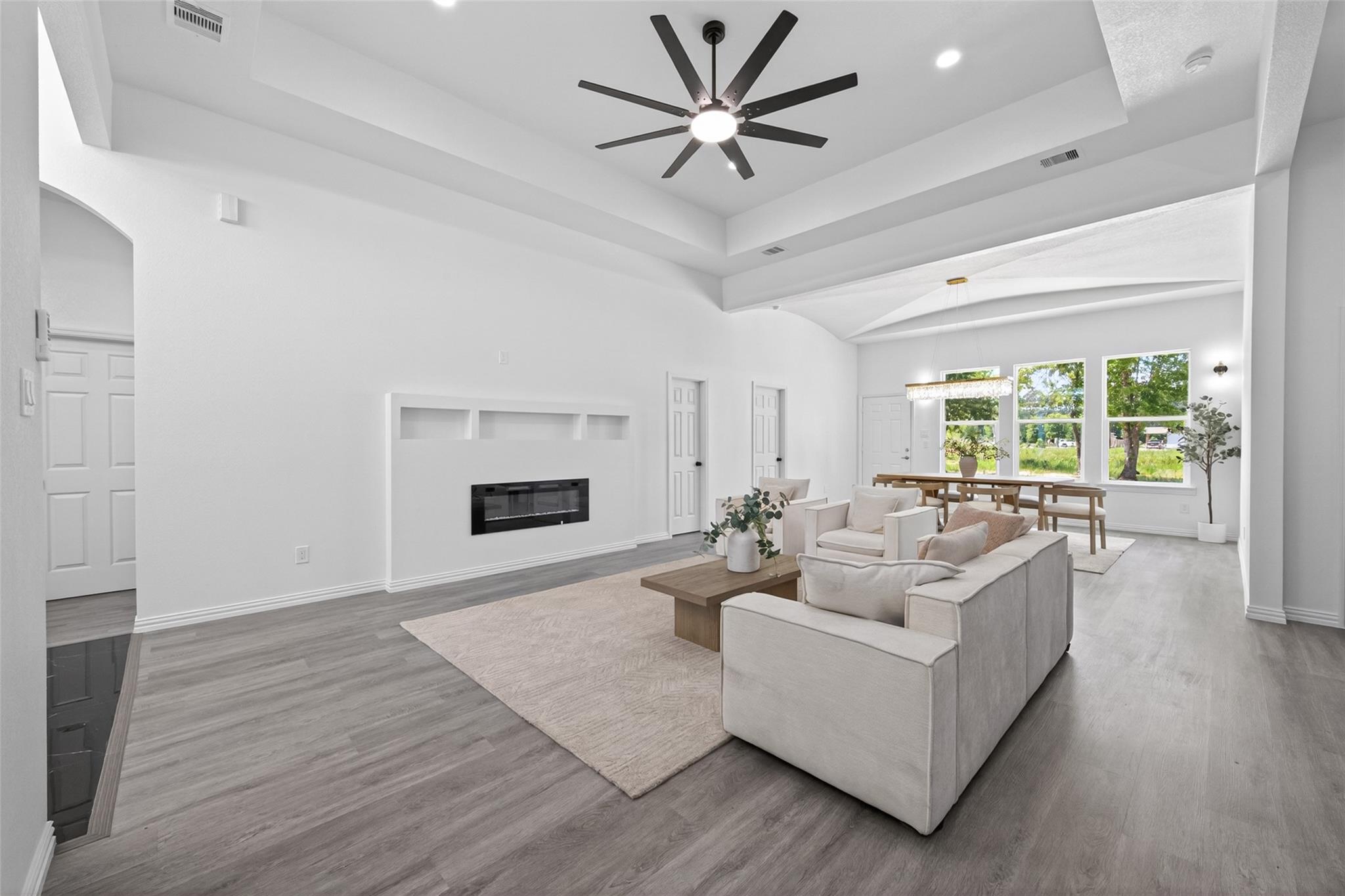 1014 Exotic Pine Drive