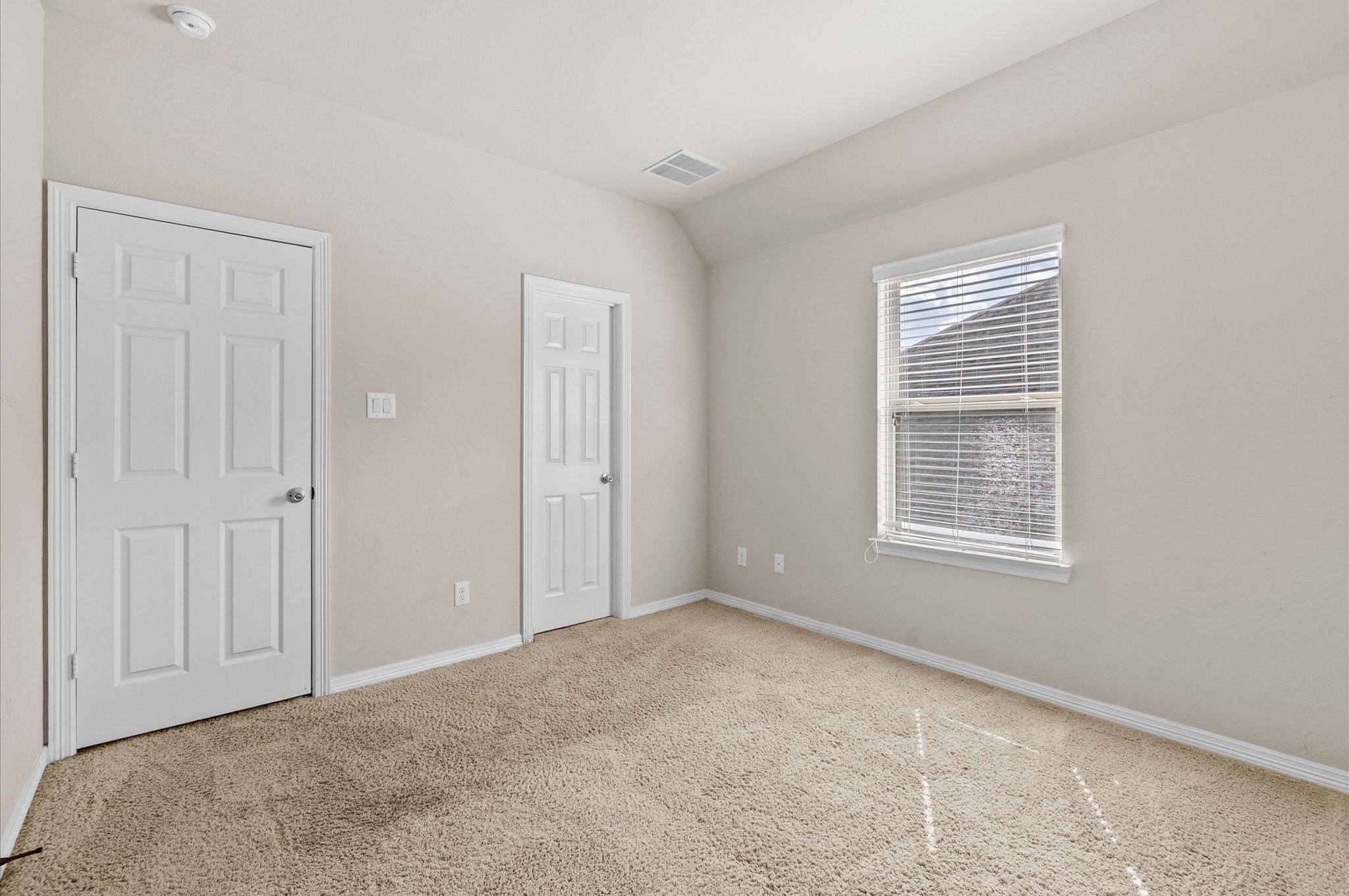2827 Monarch Crossing