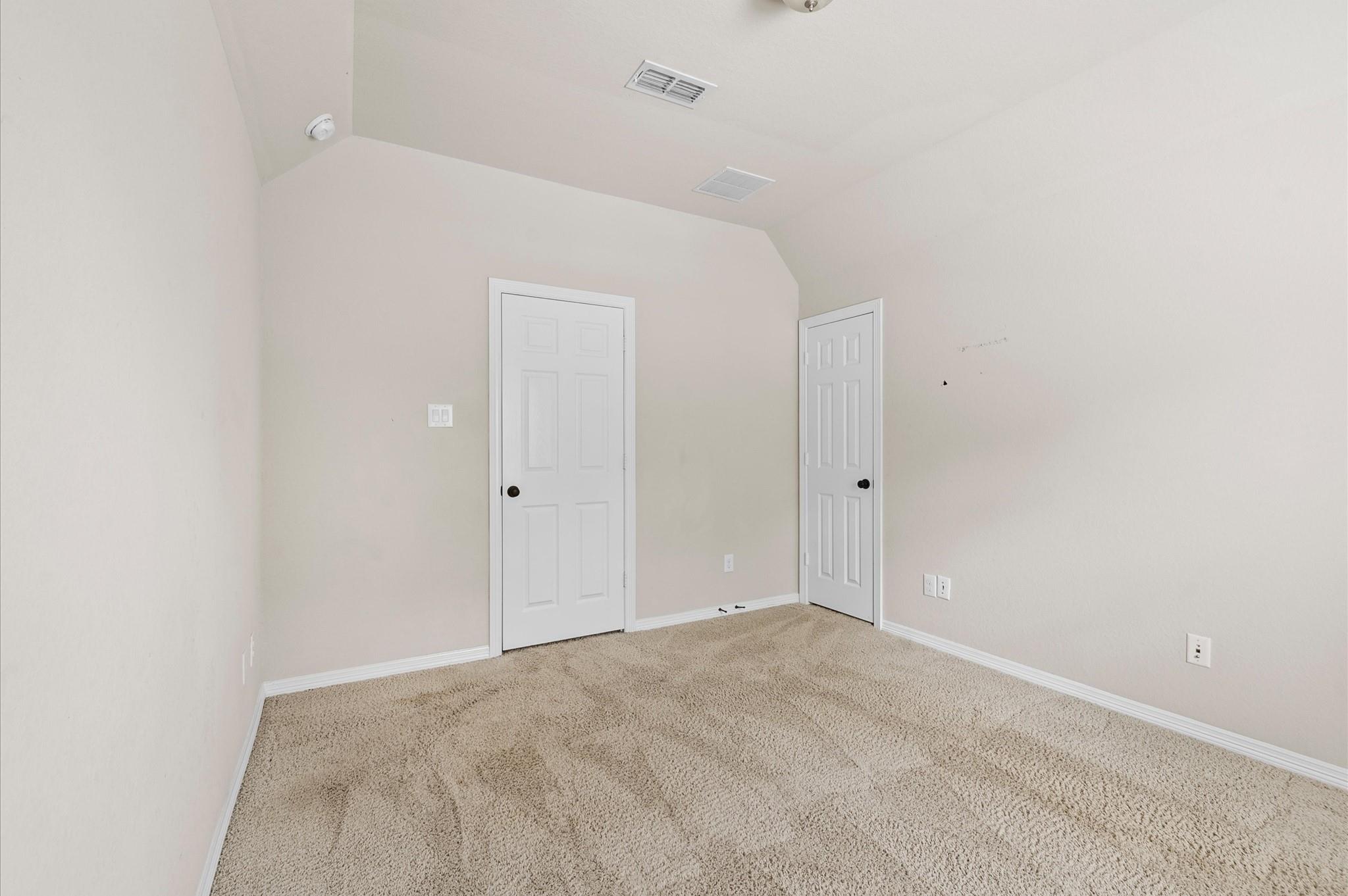 2827 Monarch Crossing