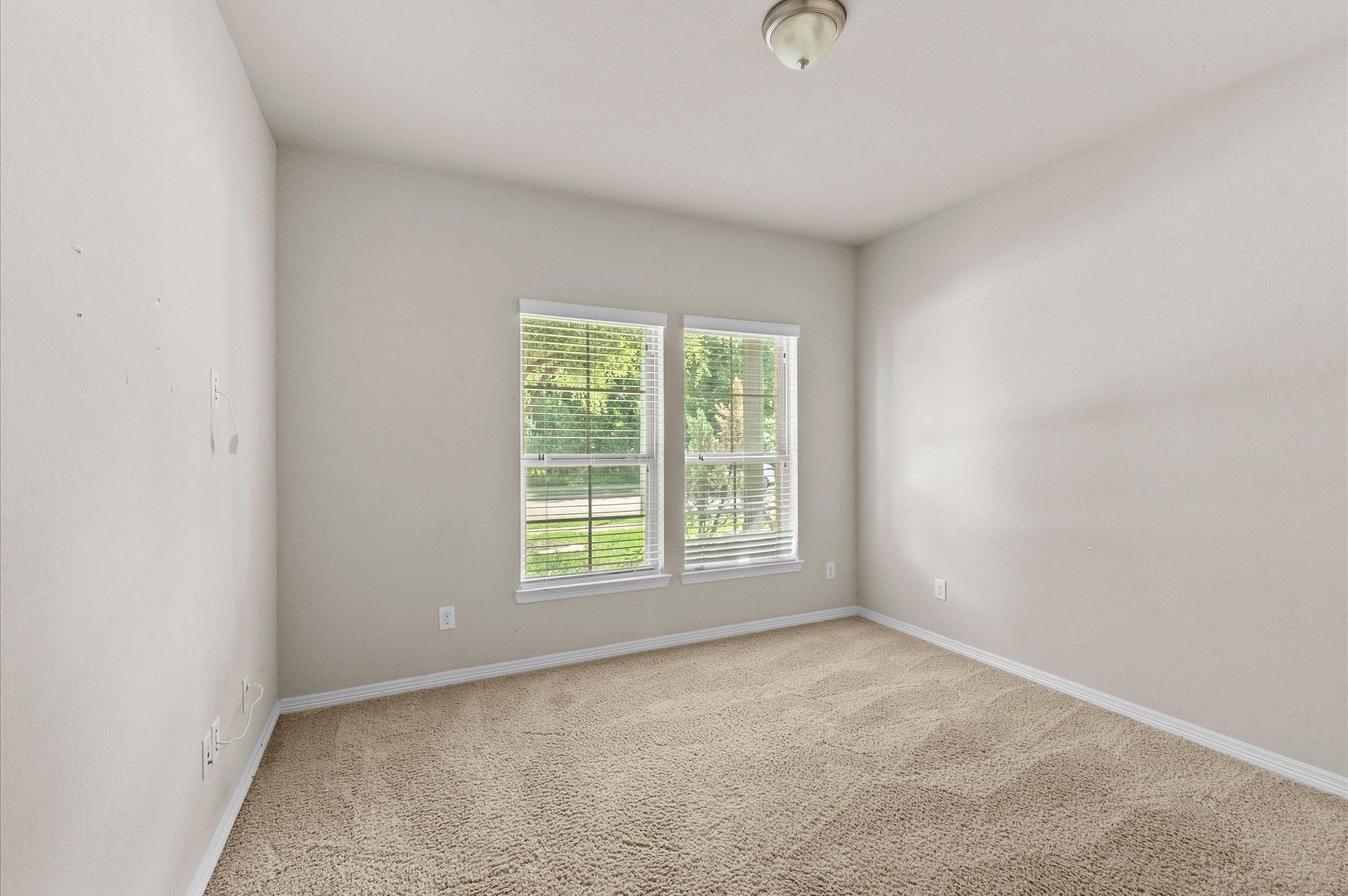 2827 Monarch Crossing