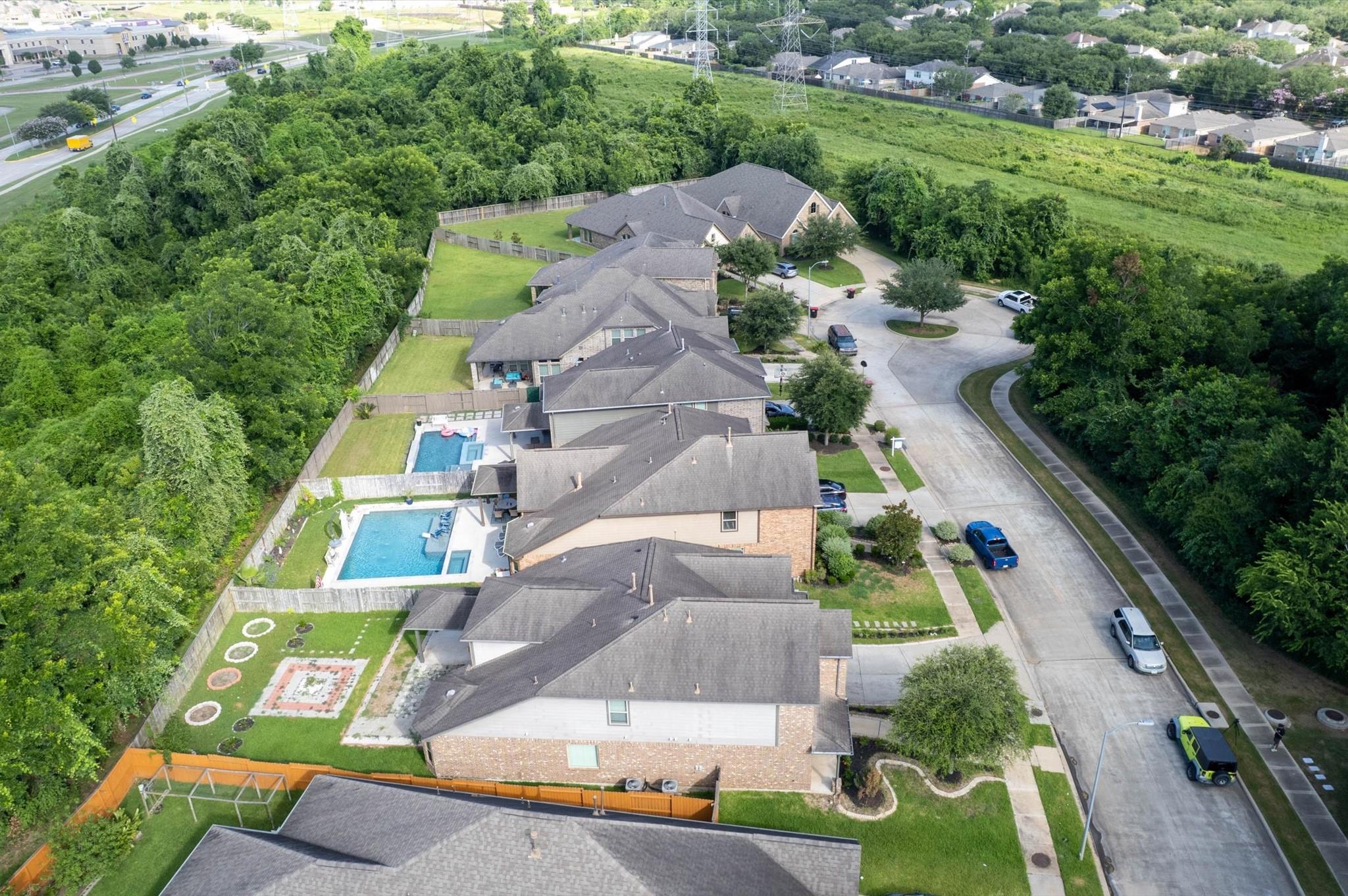 2827 Monarch Crossing