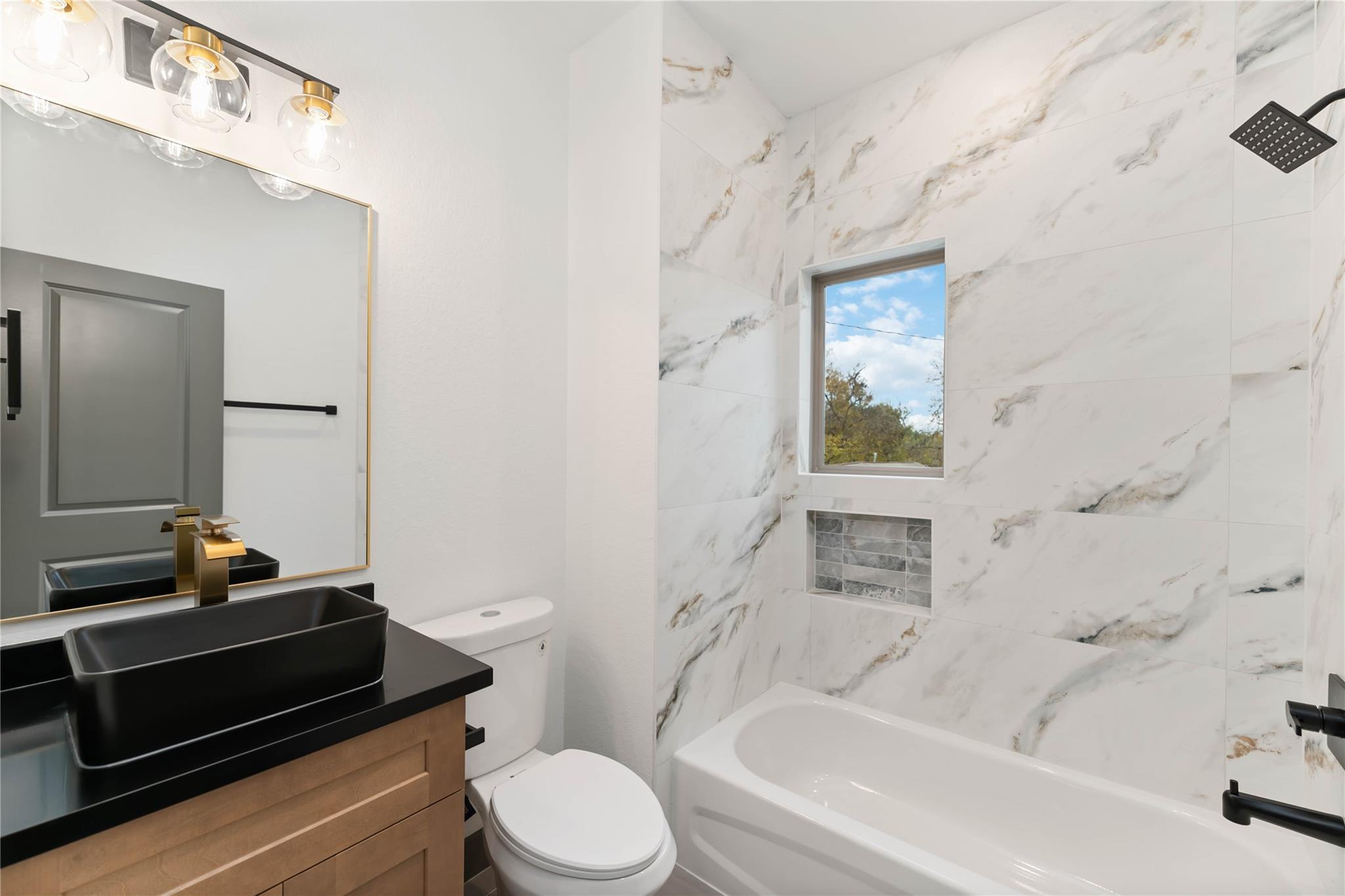 8115 Jeffrey Street Unit: A/B