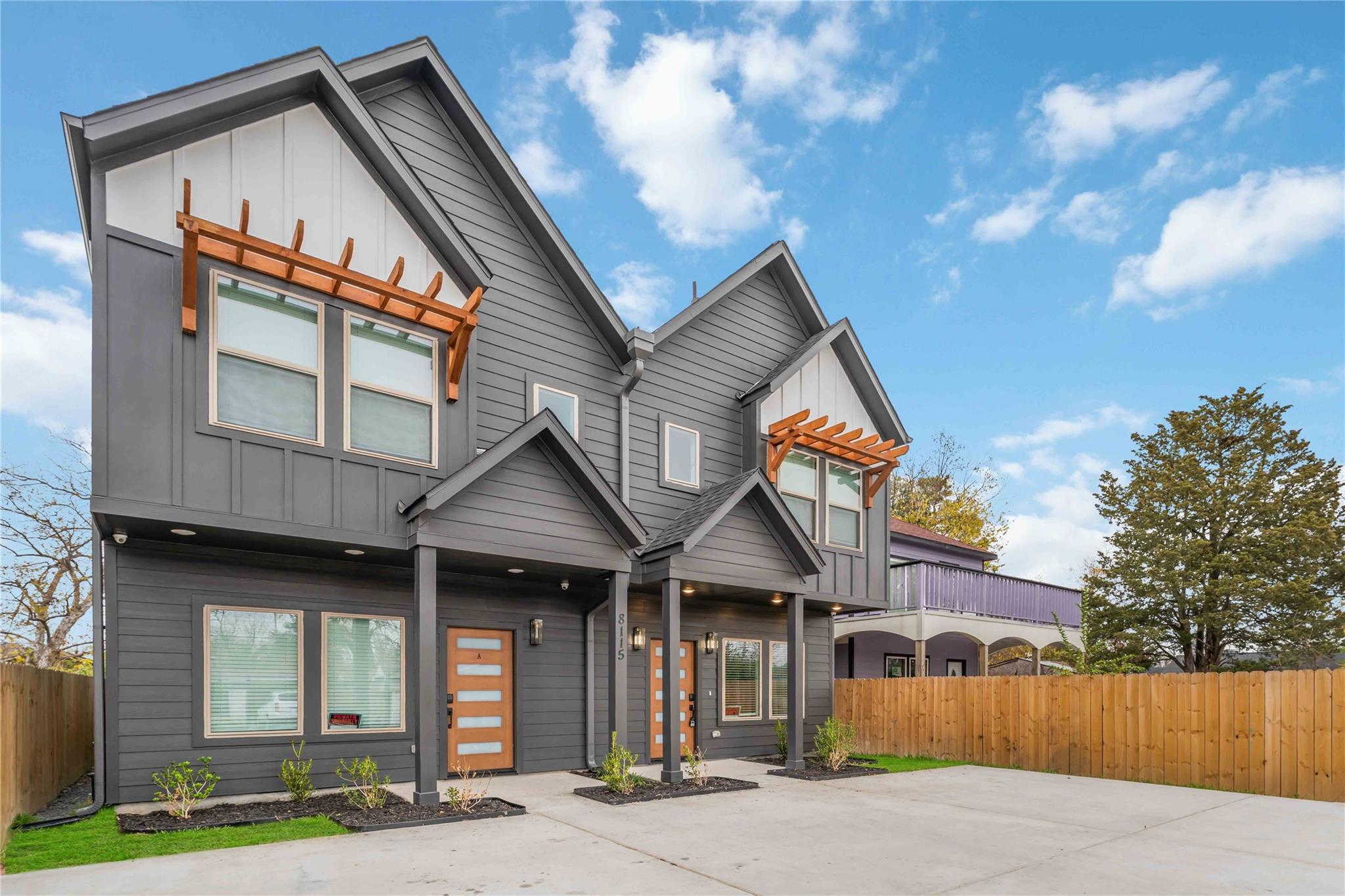 8115 Jeffrey Street Unit: A/B