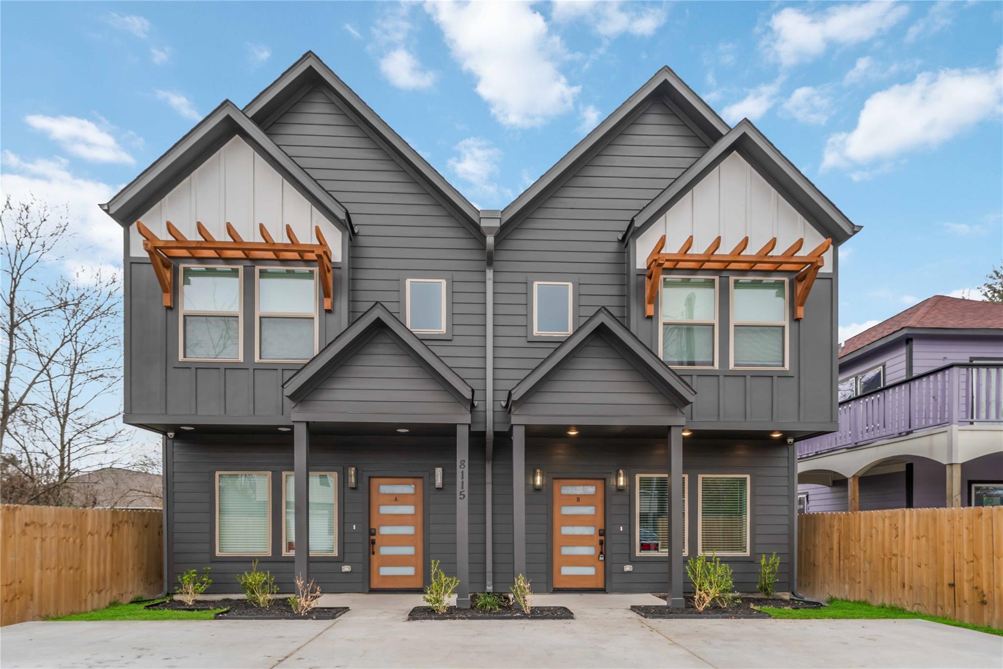 8115 Jeffrey Street Unit: A/B