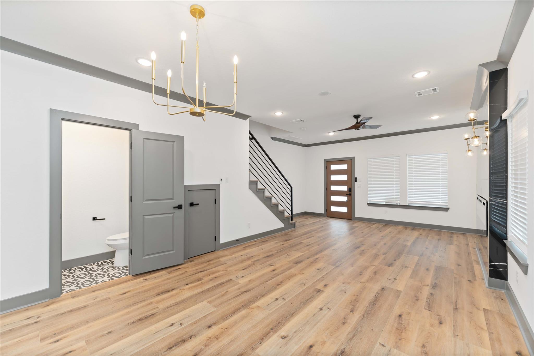 8115 Jeffrey Street Unit: A/B