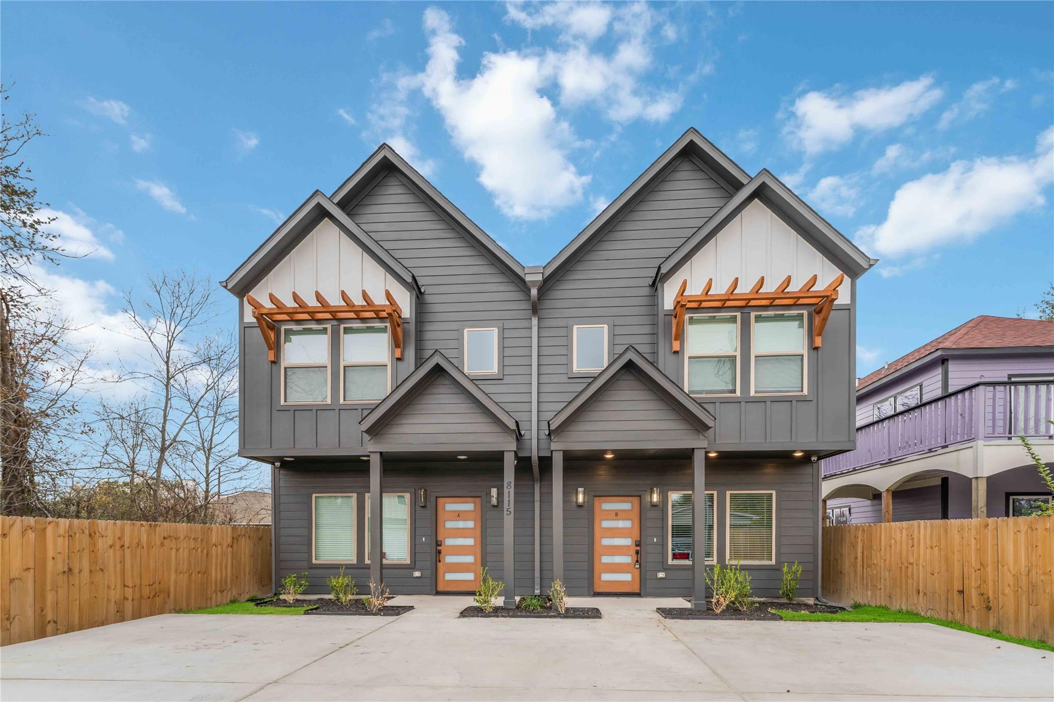 8115 Jeffrey Street Unit: A/B