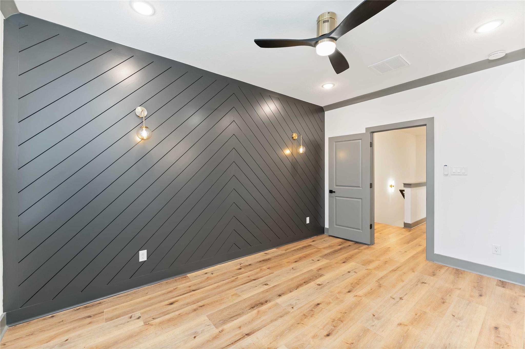 8115 Jeffrey Street Unit: A/B