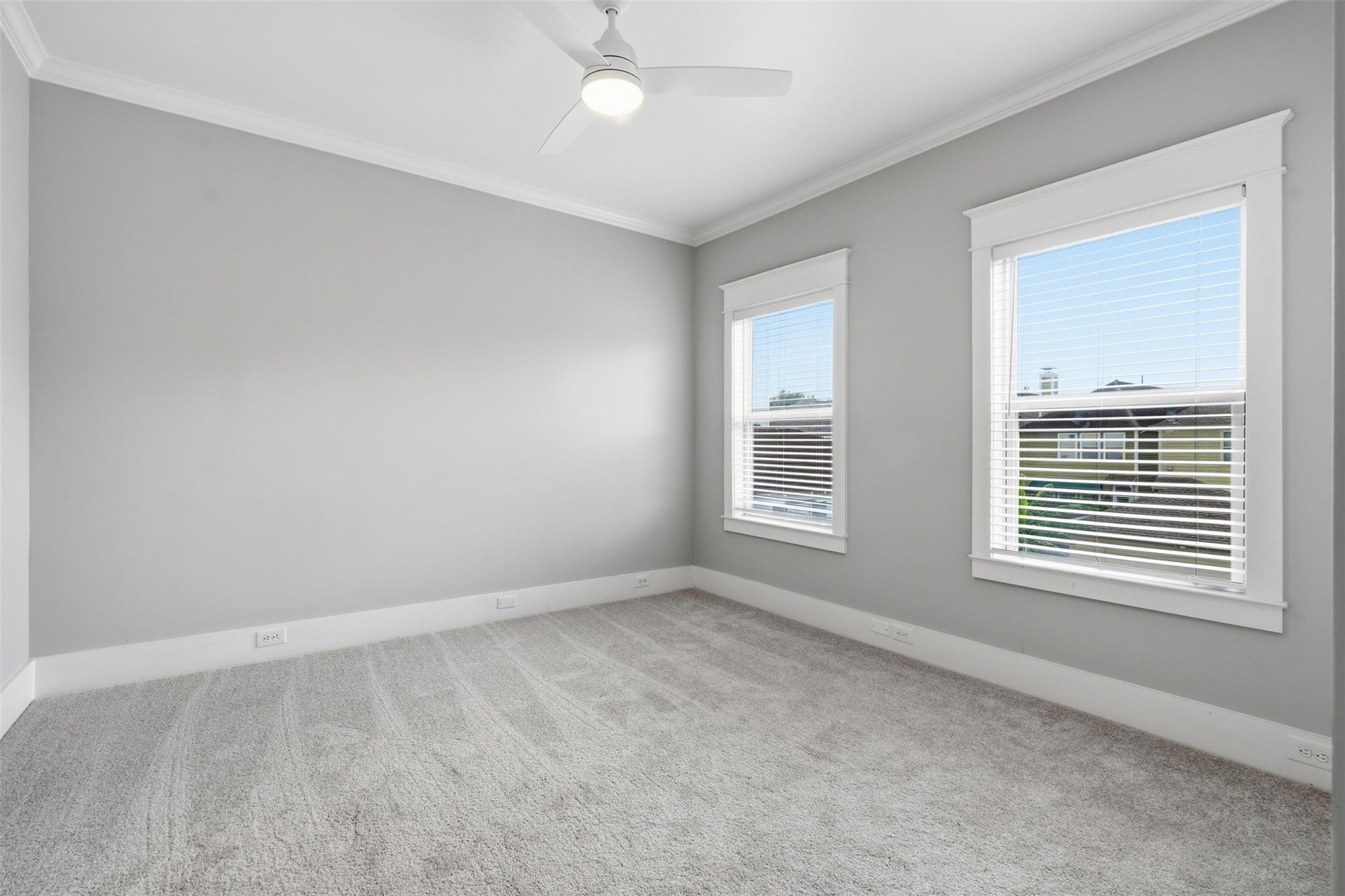 1030 W 16 Th Street