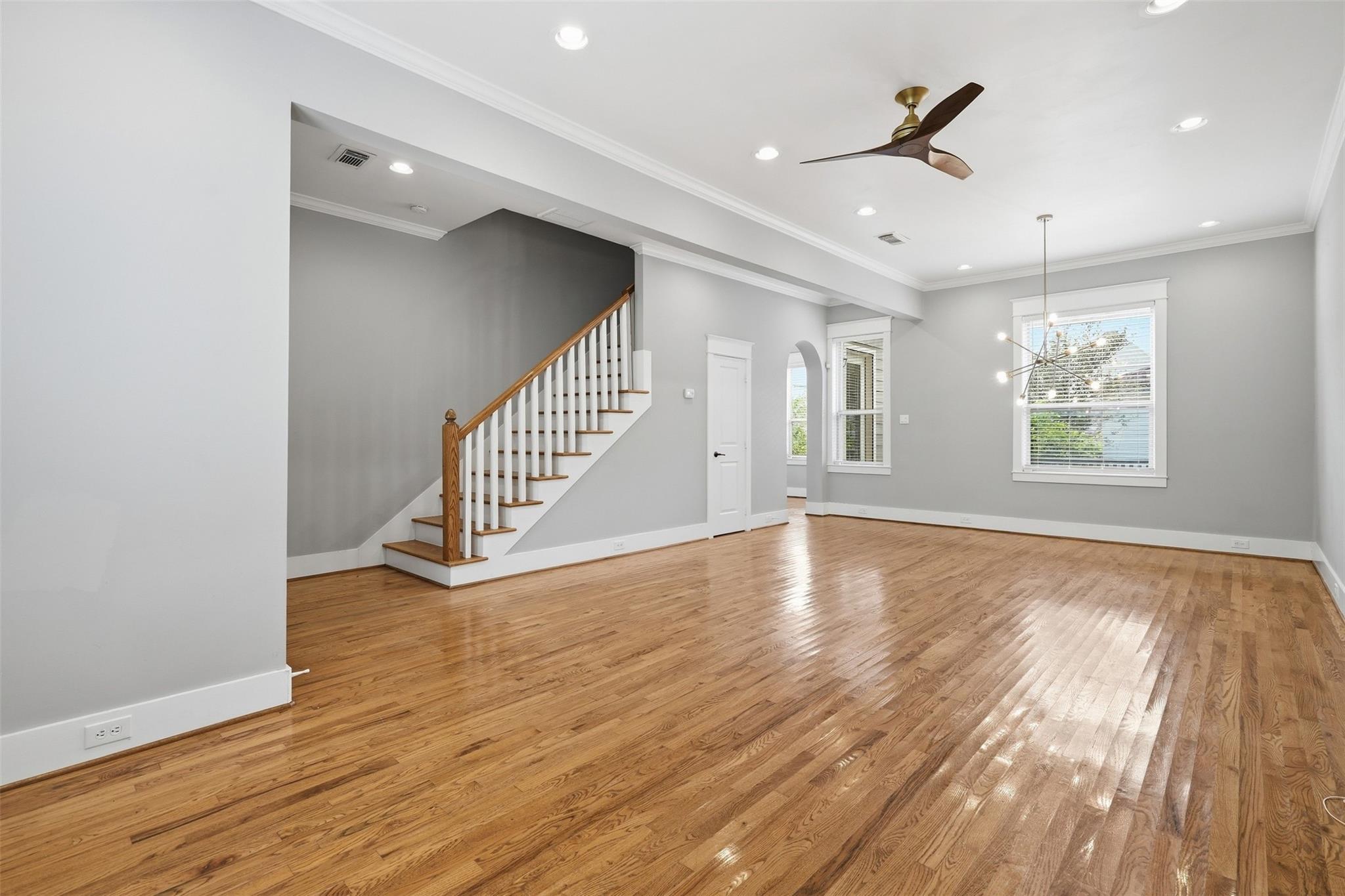 1030 W 16 Th Street