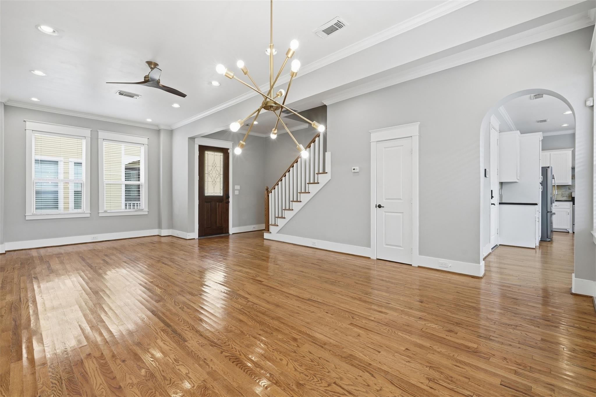 1030 W 16 Th Street