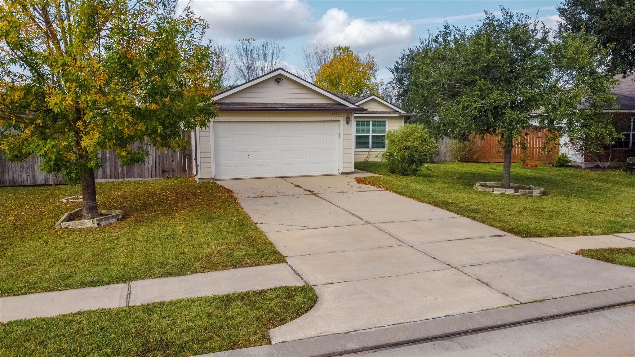 4106 Falling Trace Lane