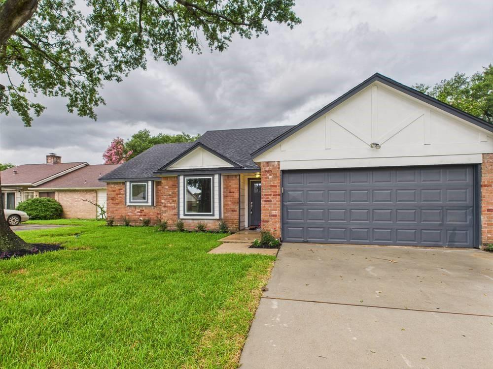 8918 Bold Forest Drive