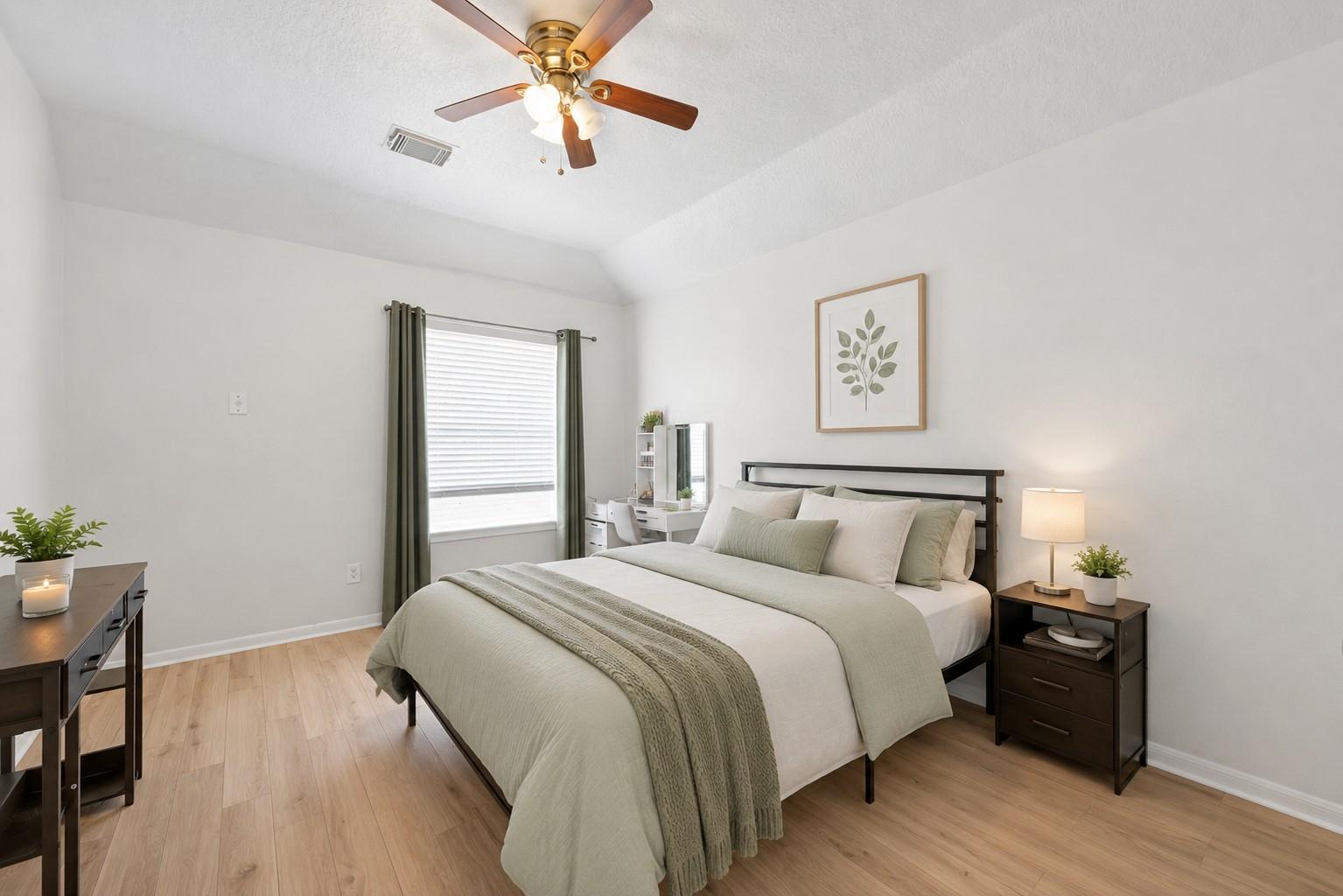 5707 Oakwell Station Court