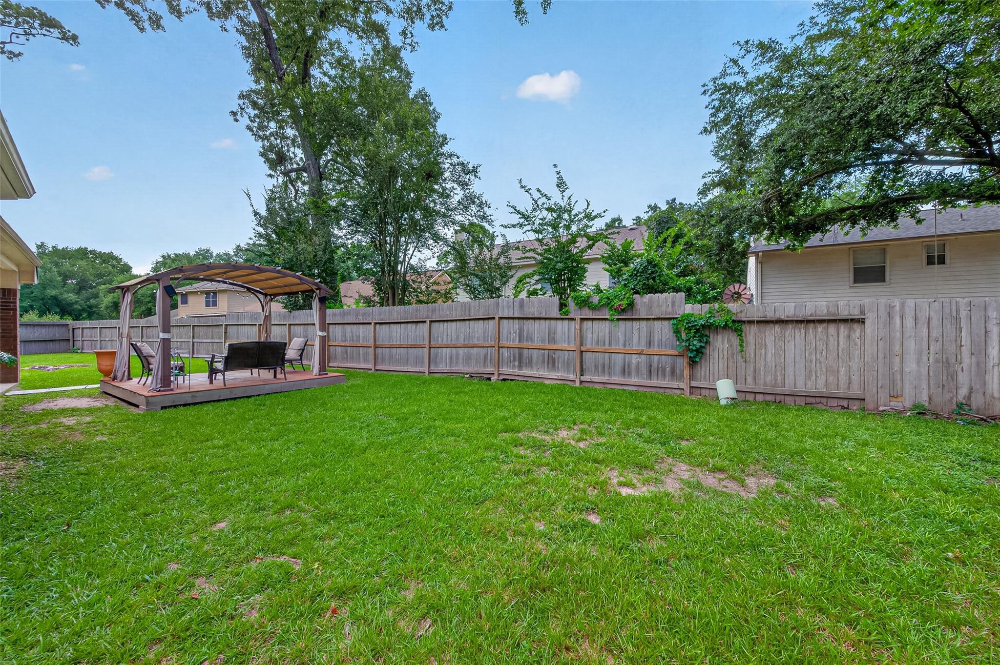 5707 Oakwell Station Court