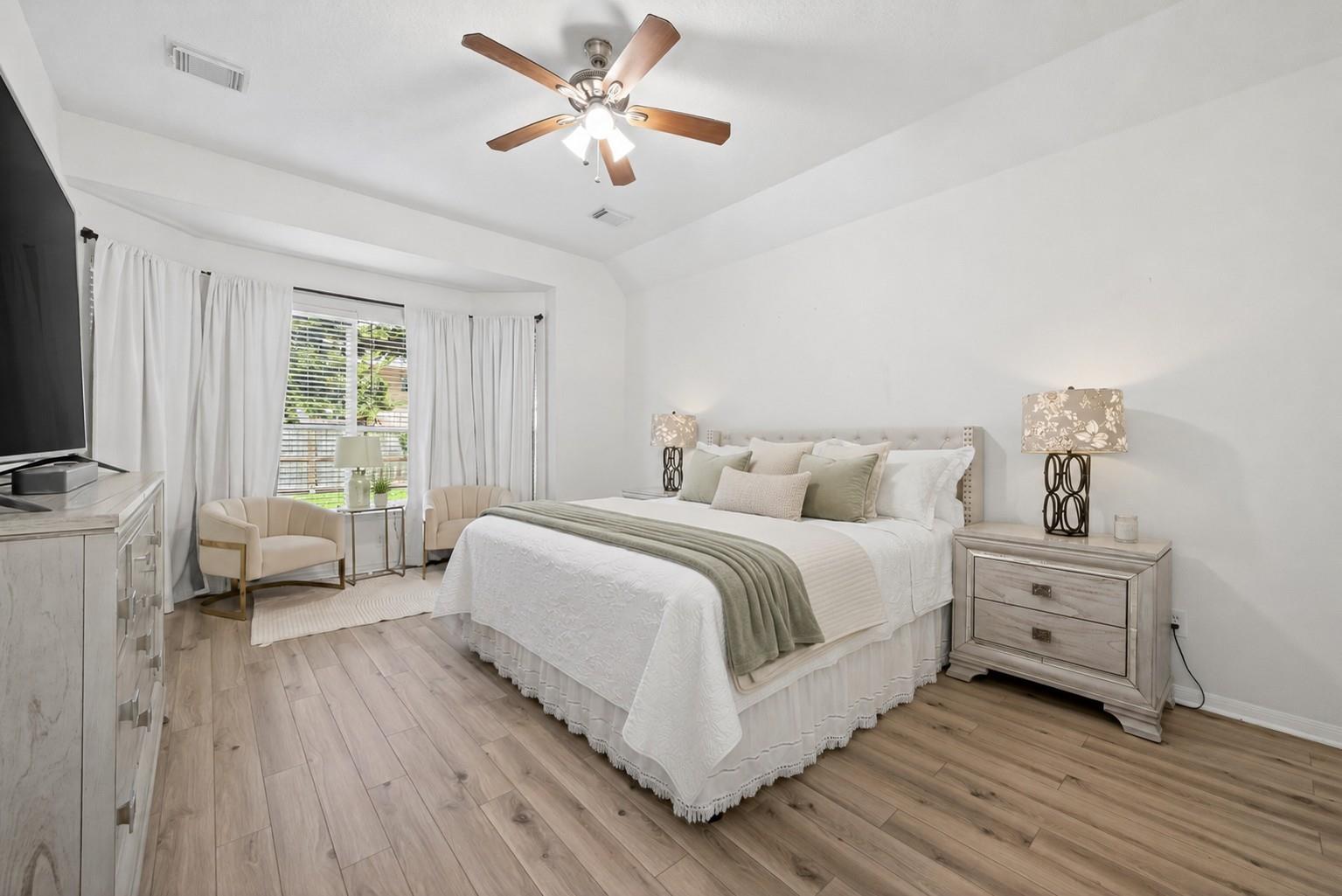 5707 Oakwell Station Court