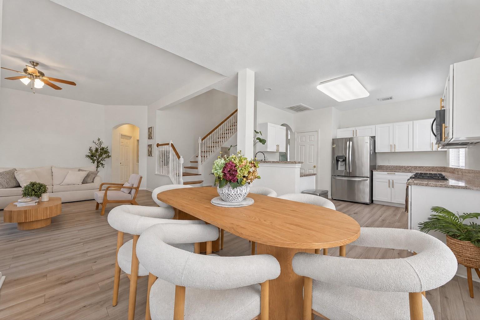 5707 Oakwell Station Court