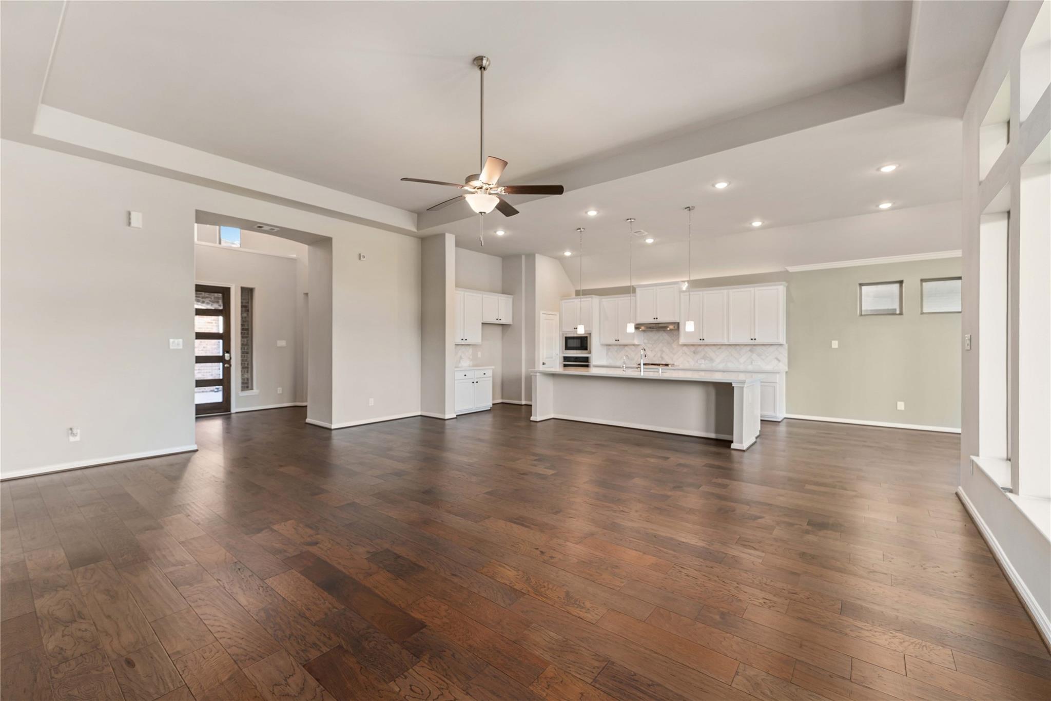 2947 Harbor Spring Way