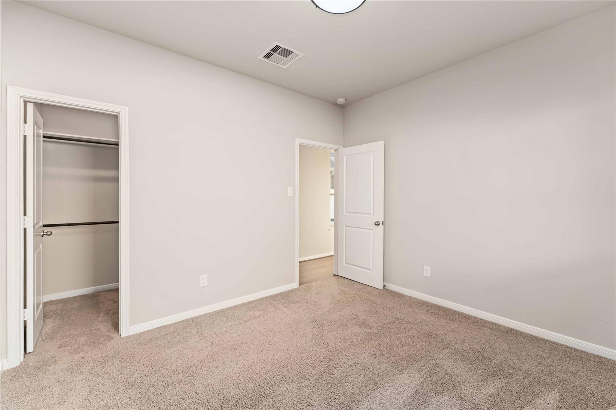 2947 Harbor Spring Way