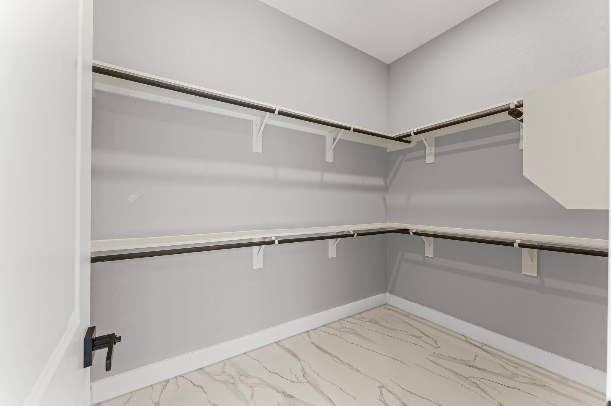 1218 Peter Pine Street