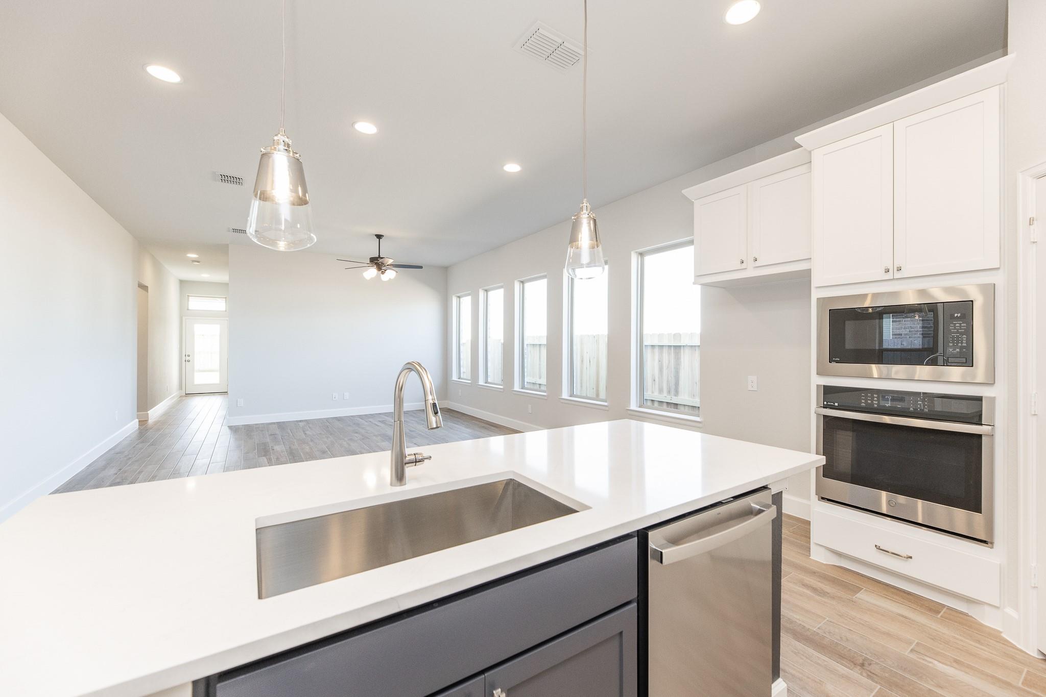 2922 Sunrise Field Lane