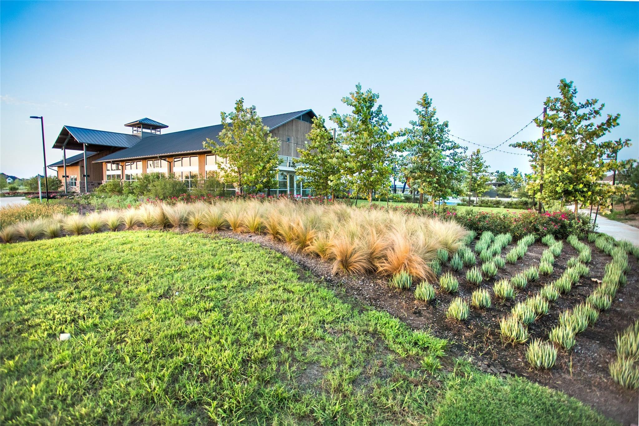 2922 Sunrise Field Lane