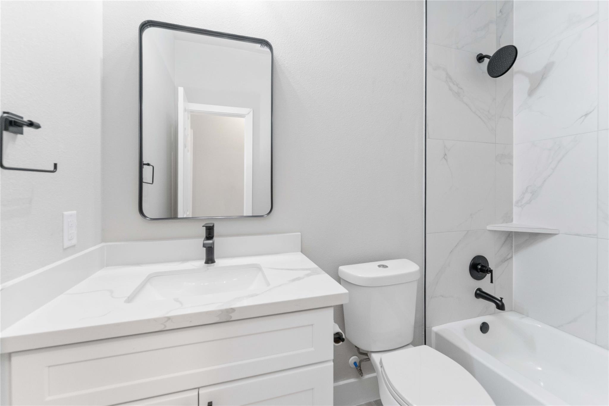 5420 Lynnfield Street Unit: A/B