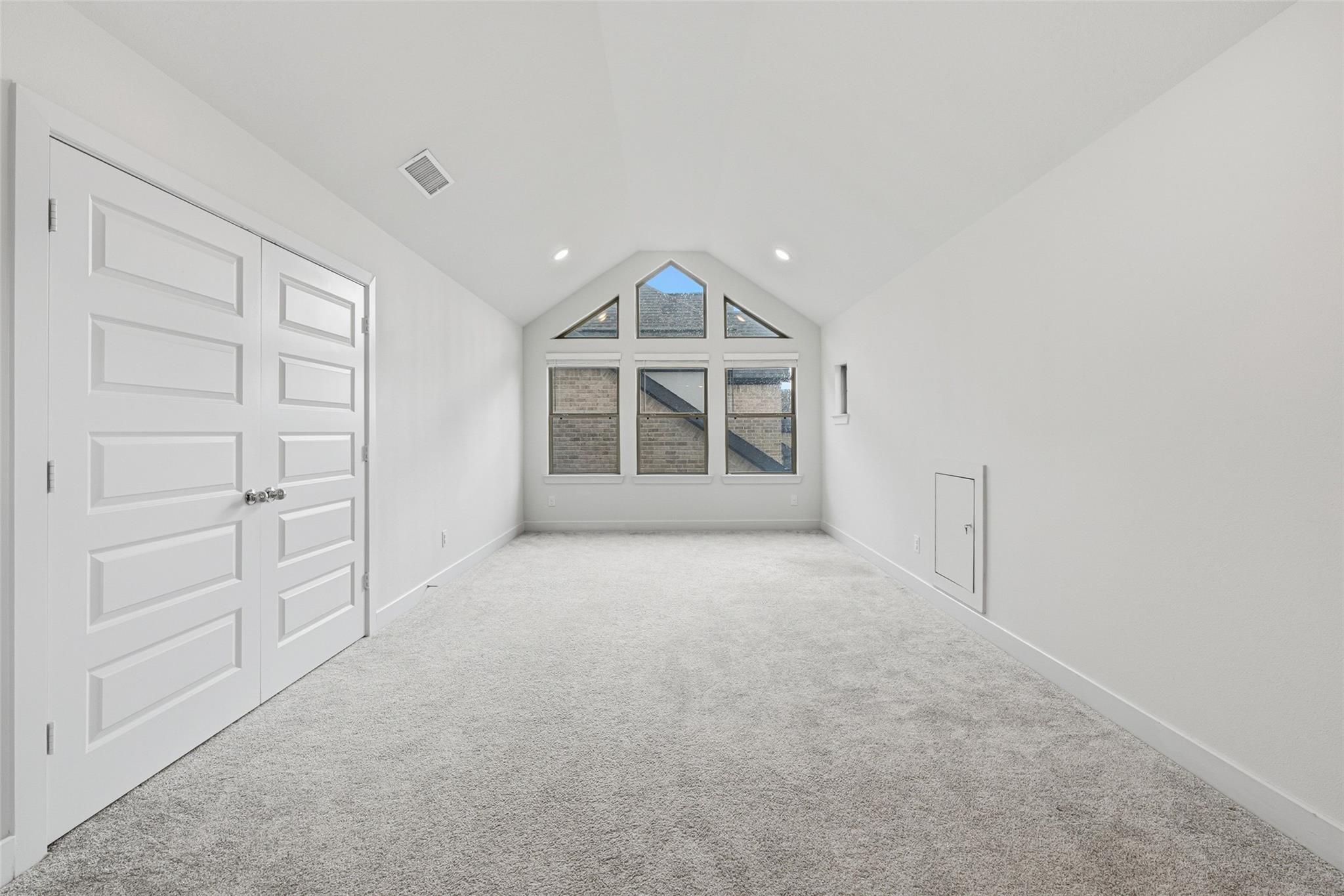 26614 Vega Pointe Lane