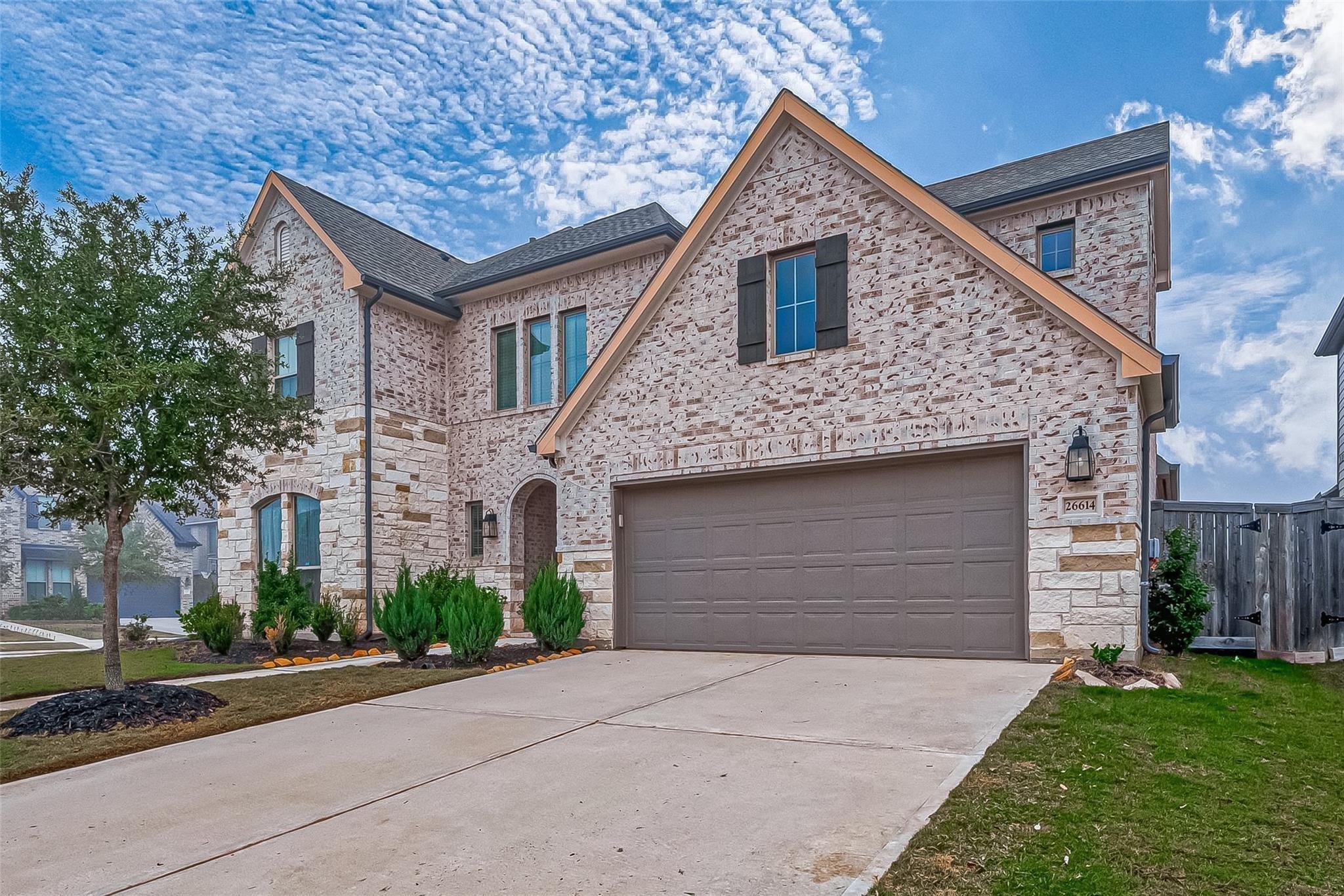 26614 Vega Pointe Lane