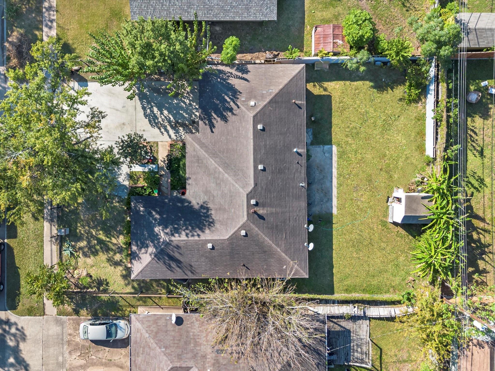 7950 Longridge Drive