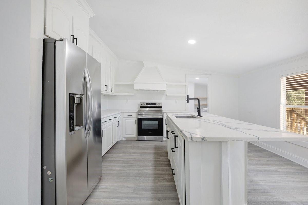 21510 Spring Creek Circle E, Humble