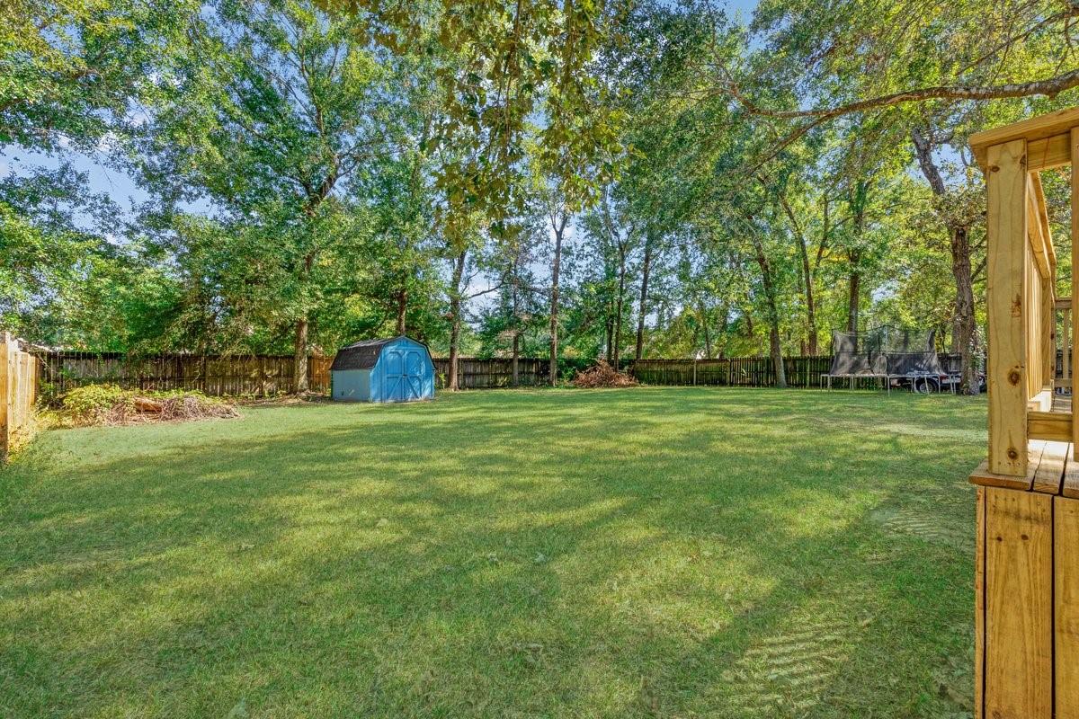 21510 Spring Creek Circle E, Humble