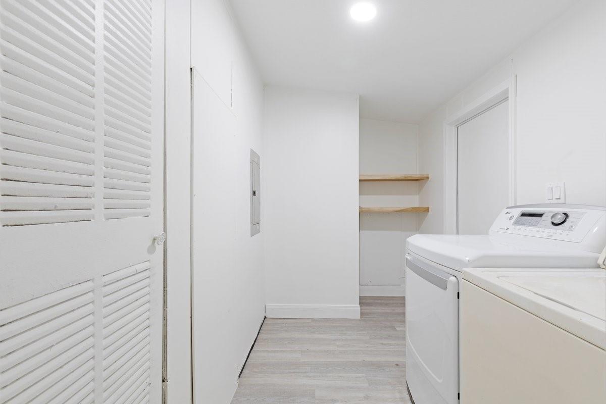 21510 Spring Creek Circle E, Humble