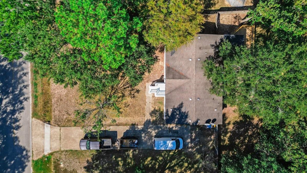 21510 Spring Creek Circle E, Humble