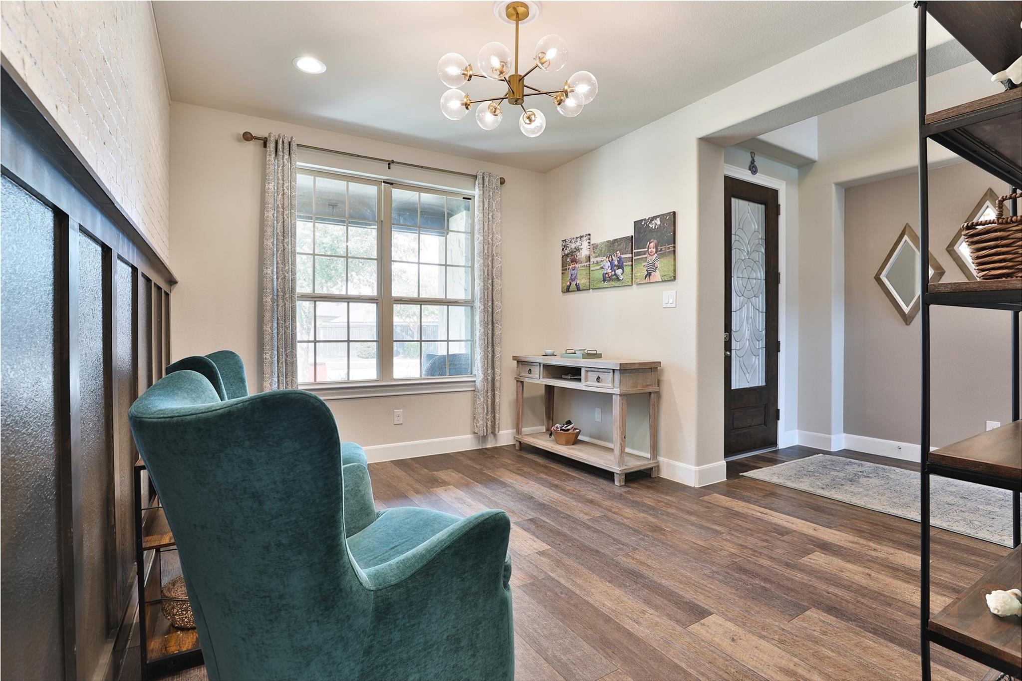 2810 Bluesage Bluff Drive