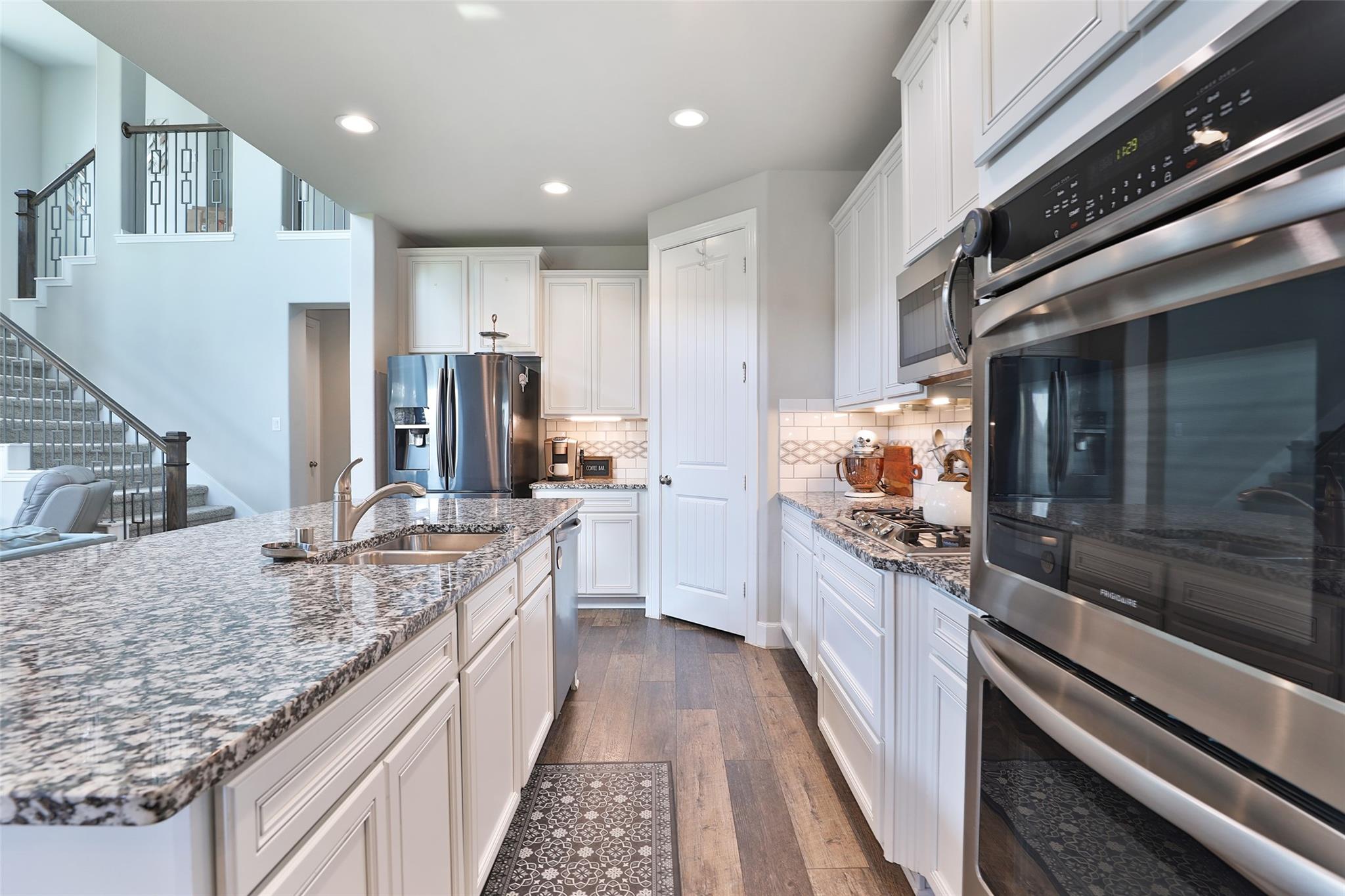 2810 Bluesage Bluff Drive