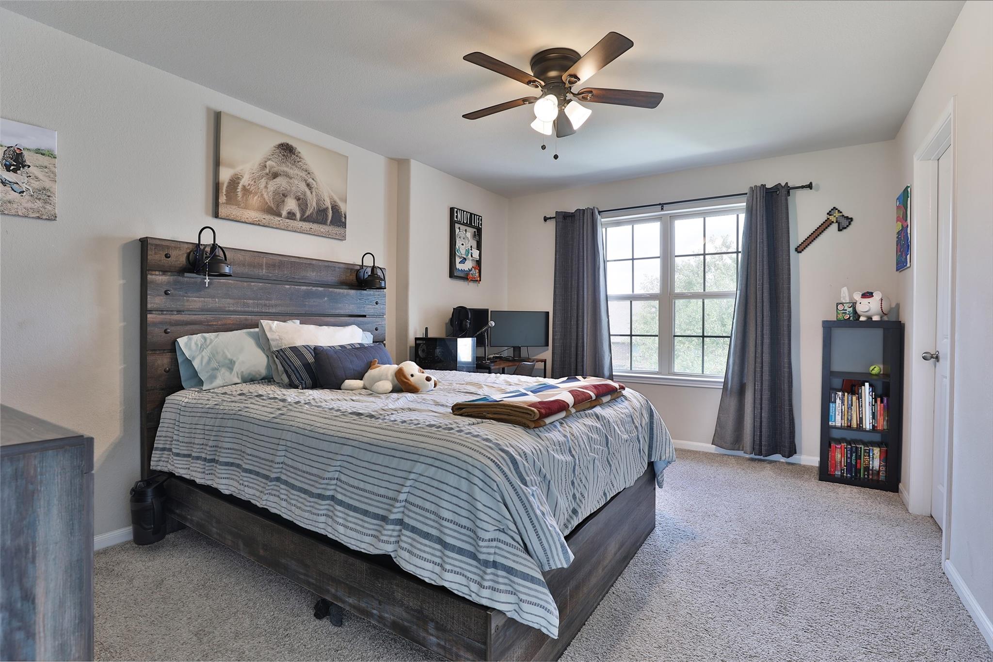 2810 Bluesage Bluff Drive