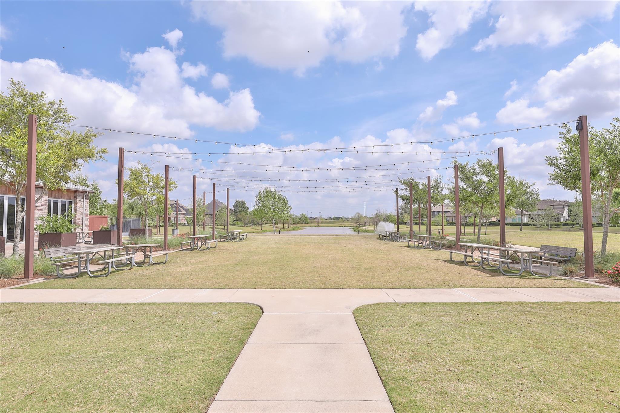 2810 Bluesage Bluff Drive