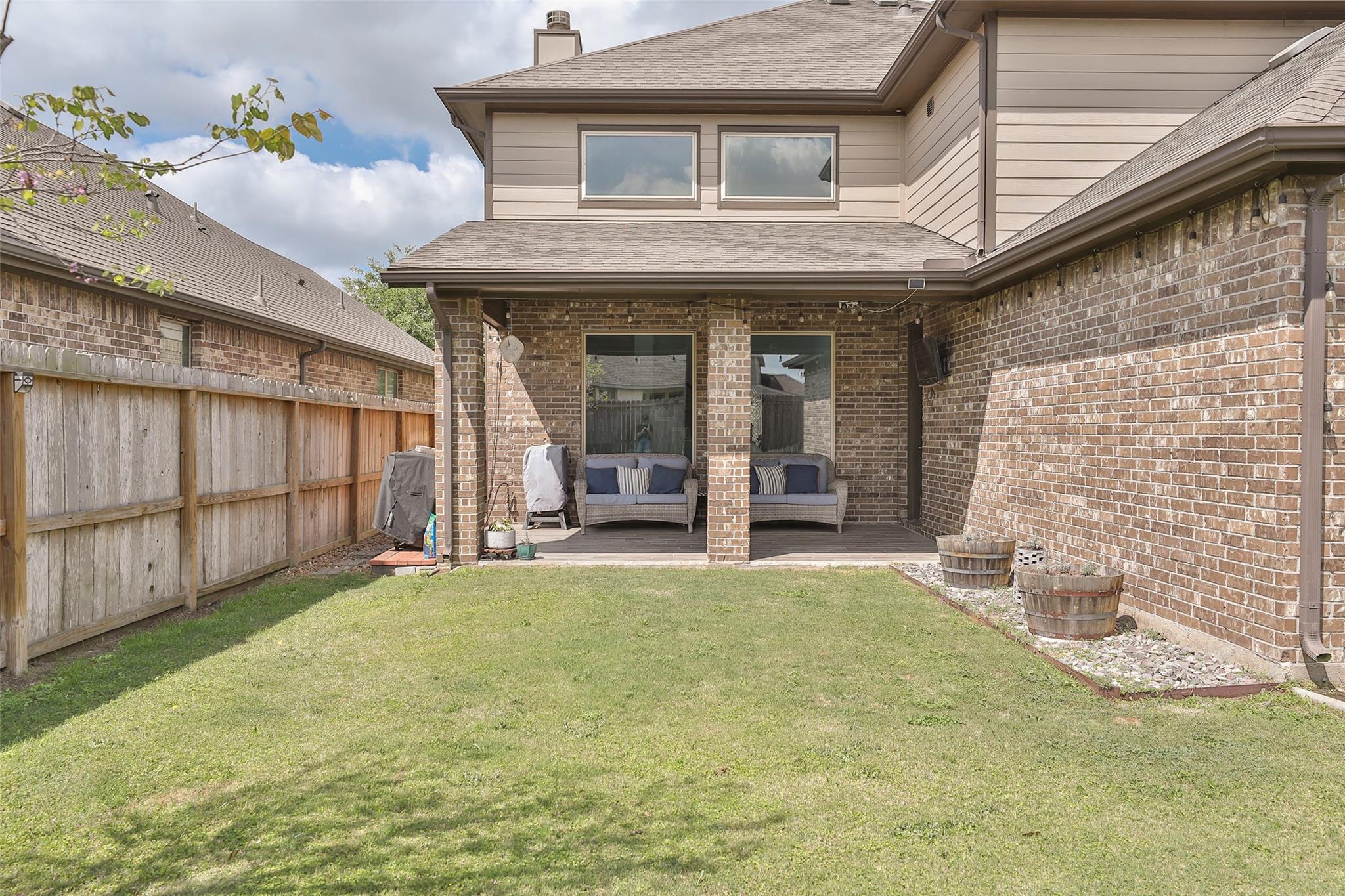 2810 Bluesage Bluff Drive