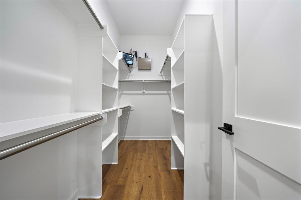 7315 Eisenhower Road Unit: A/B