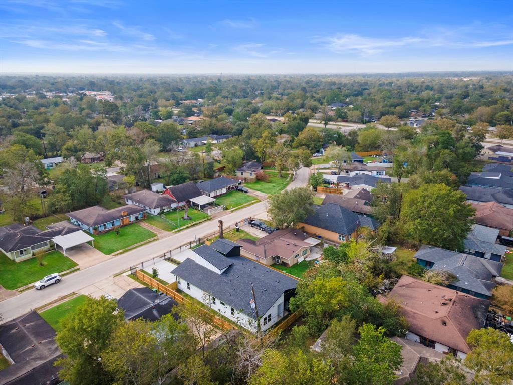 7315 Eisenhower Road Unit: A/B