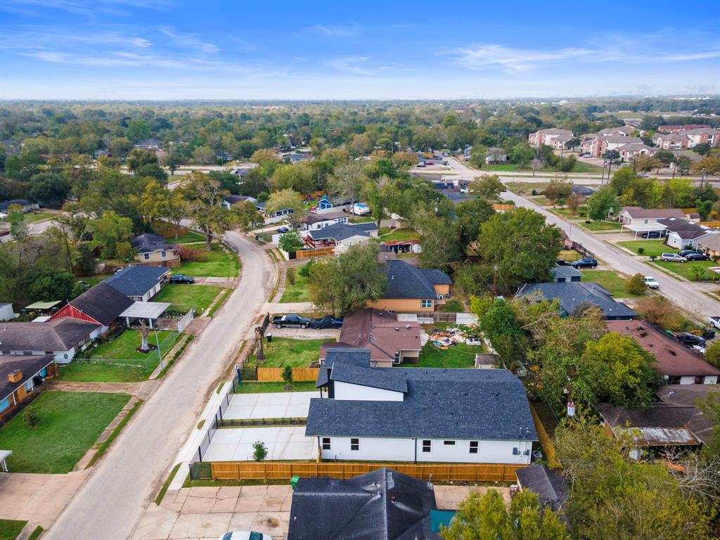 7315 Eisenhower Road Unit: A/B