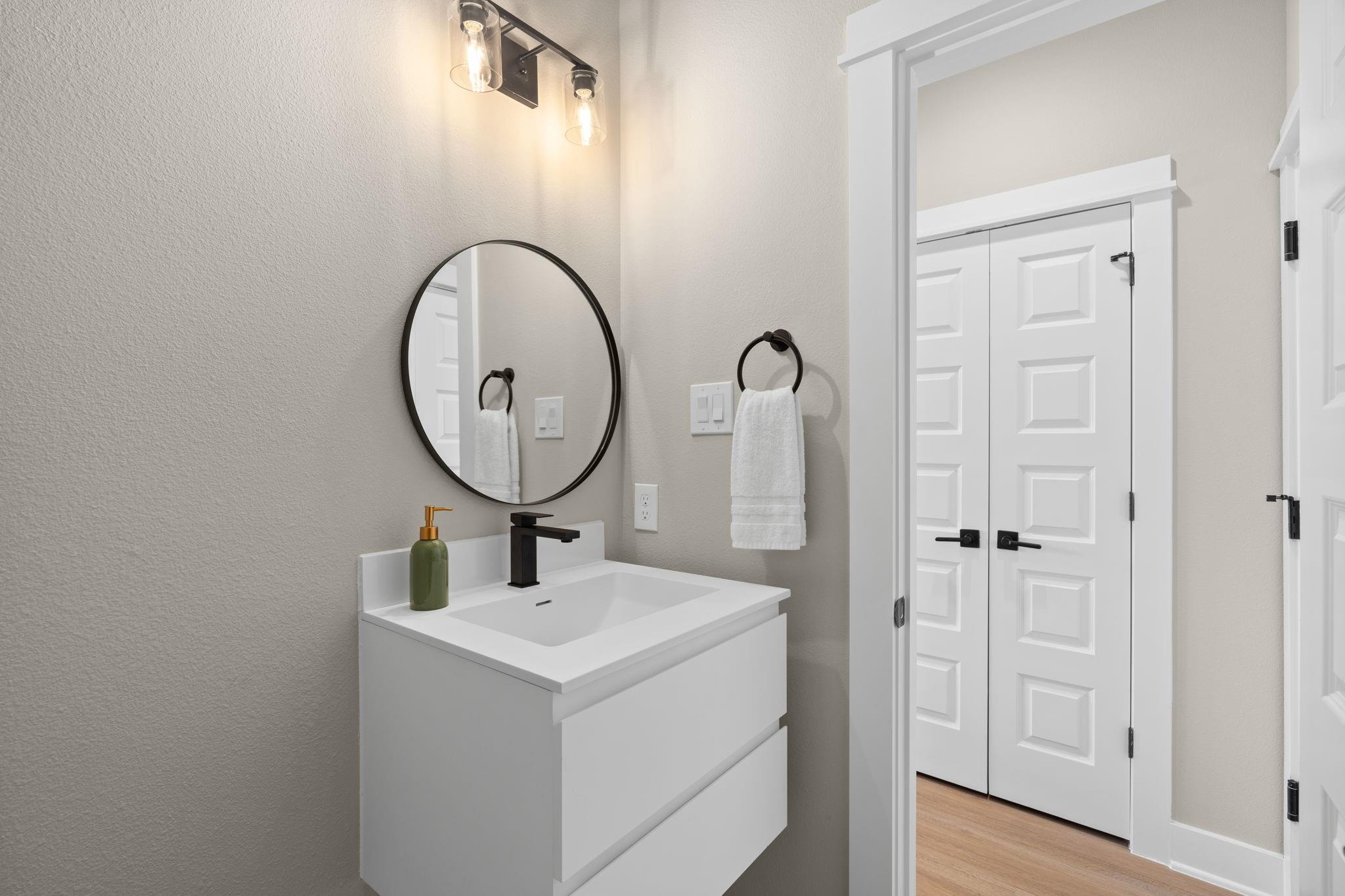 5827 Highland Sun Lane, Houston